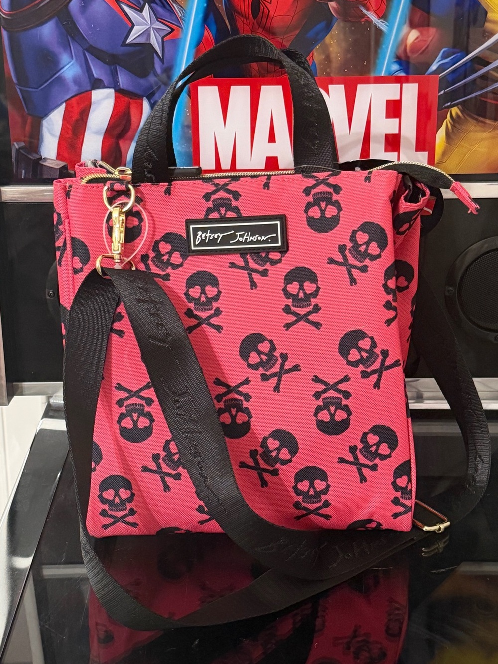 Betsey Johnson Pink Skull Print lunch bag with Black Strap